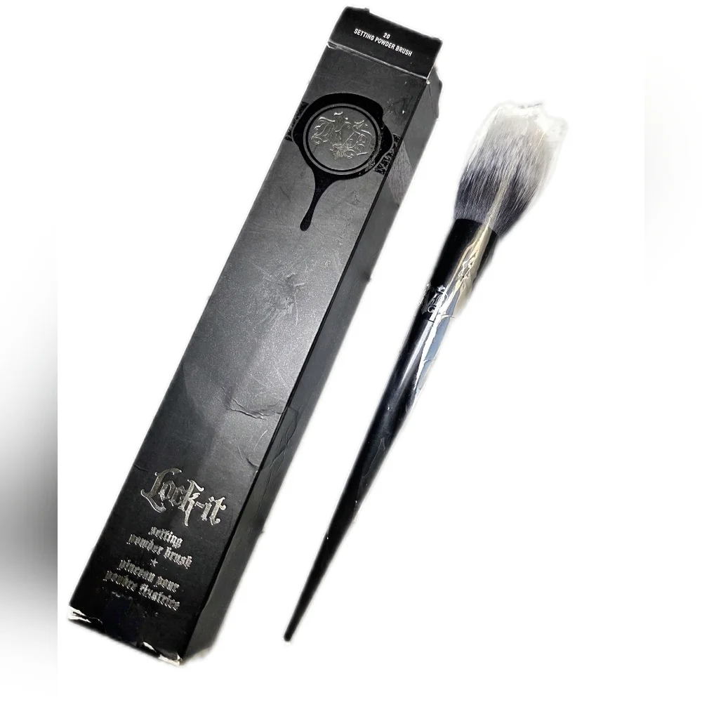 Kat Von D Black and White Setting Powder Brush #20